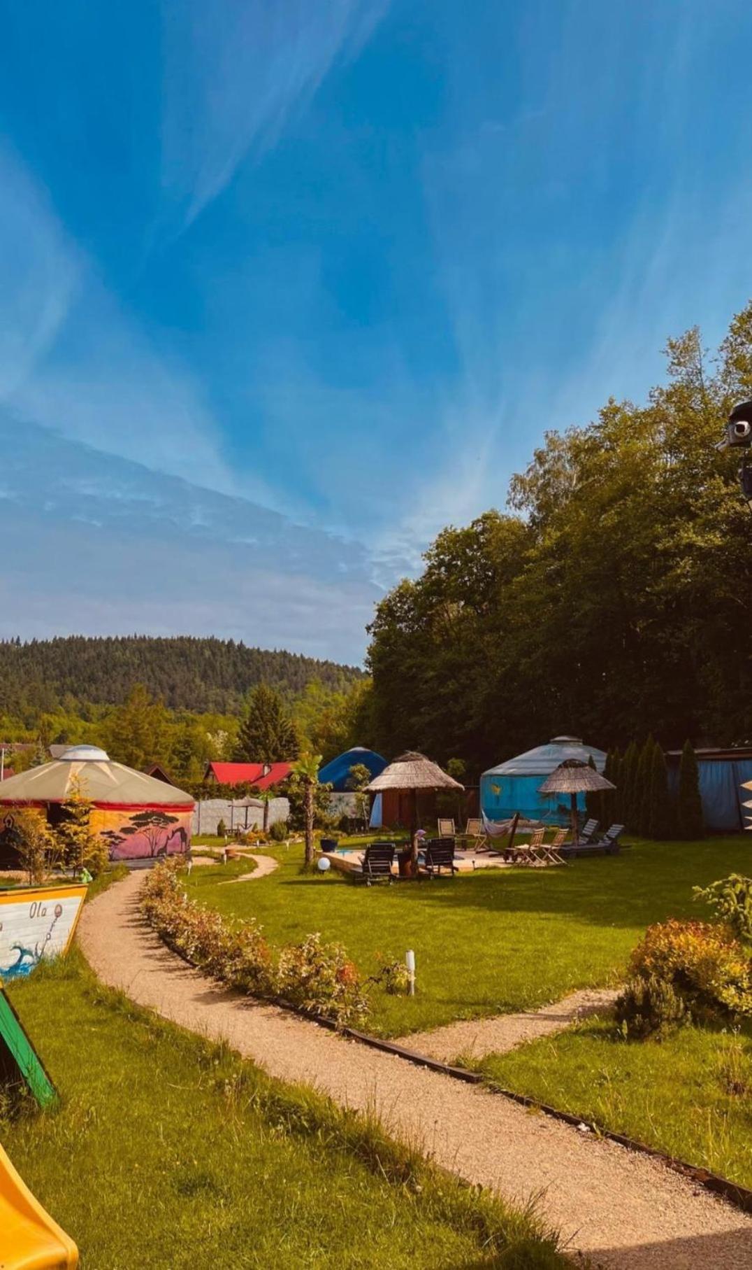 Aloha Glamp - Okragle Domki Przy Rzece - Balia I Sauna - Energylandia Zagornik Экстерьер фото
